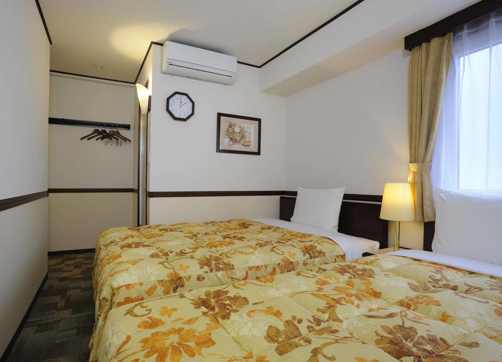 Toyoko Inn Hachinohe Ekimae Ngoại thất bức ảnh